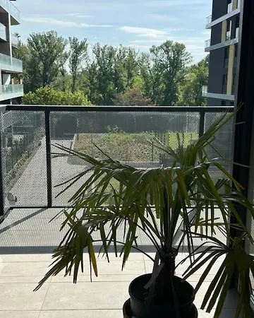 Διαμέρισμα Luxurious Bob With Private Parking