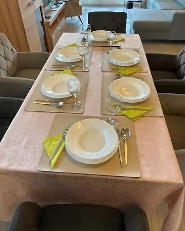 Luxurious Bob With Private Parking Βουδαπέστη