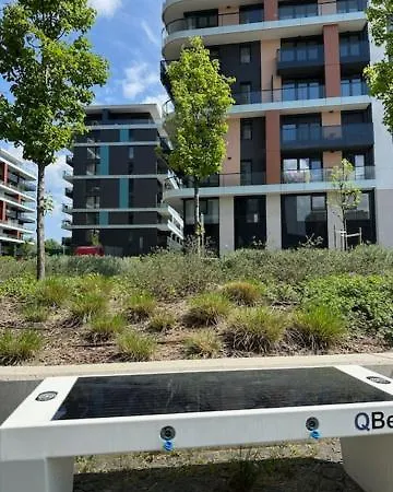 Διαμέρισμα Luxurious Bob With Private Parking Βουδαπέστη